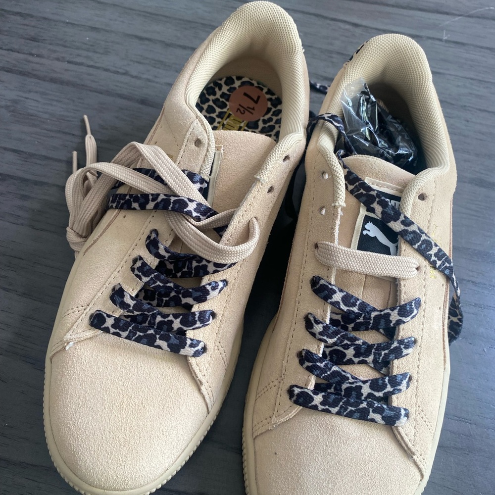 Puma size 7.5, cream with leopard print